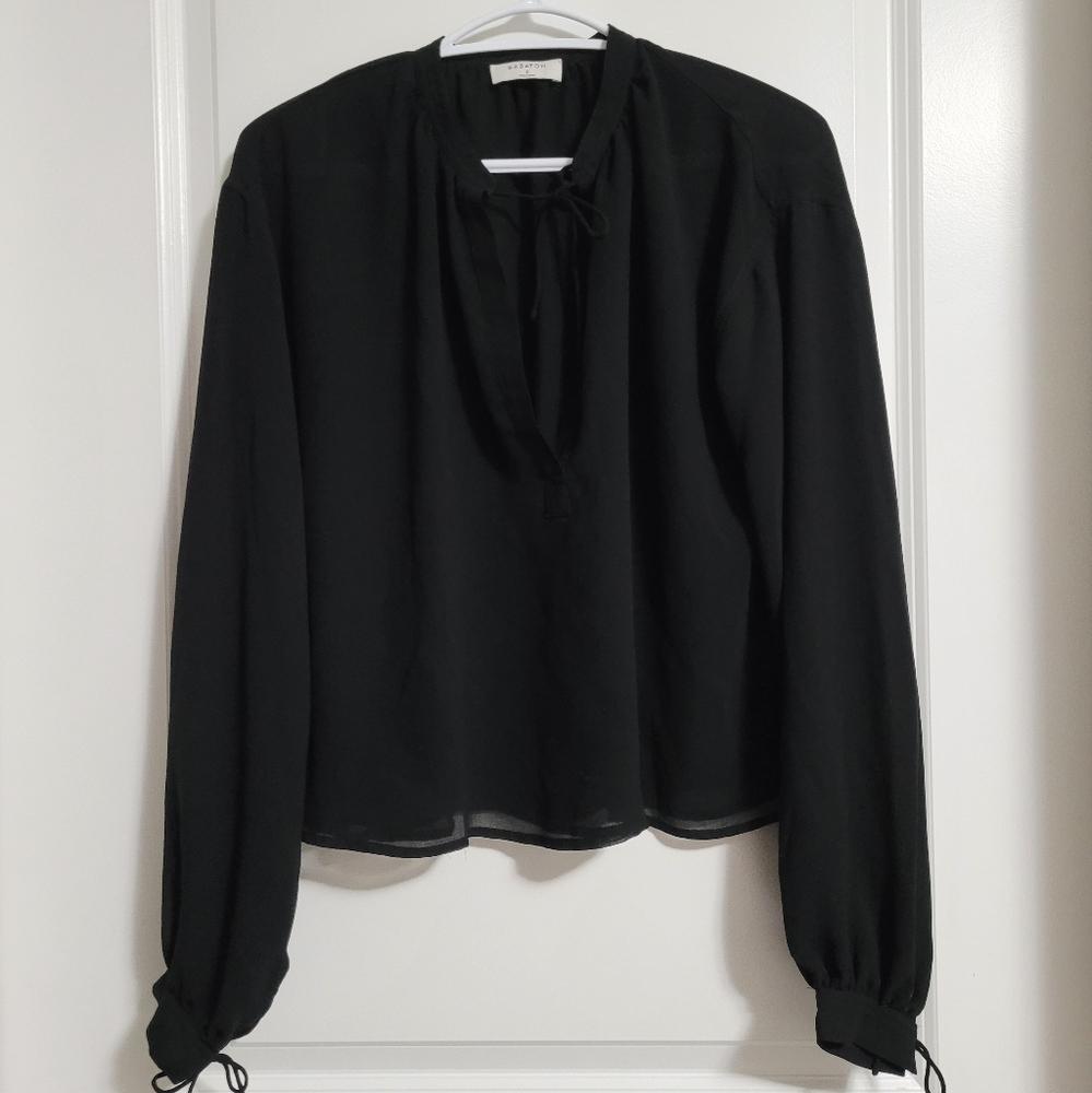 Babaton small longsleeve sheer top in  black